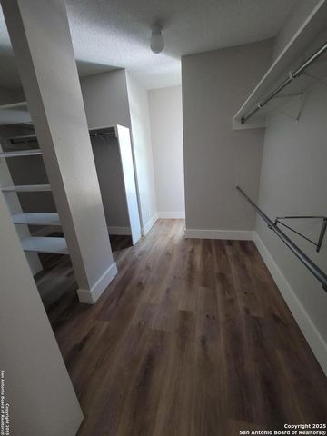 2410 Melrose Canyon Dr., San Antonio, TX 78232