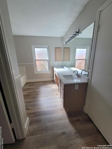 2410 Melrose Canyon Dr., San Antonio, TX 78232