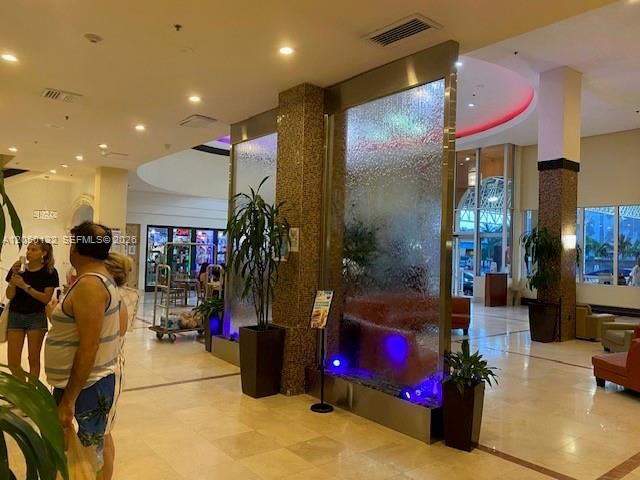 19201 E Collins Avenue 442, Sunny Isles Beach, FL 33160