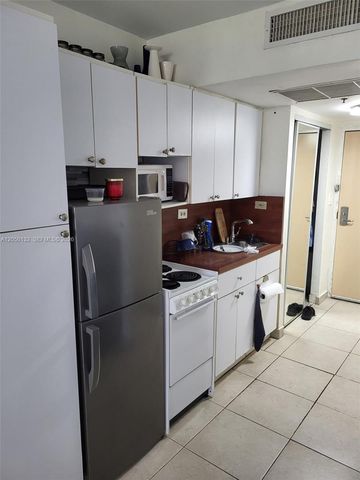 19201 E Collins Avenue 442, Sunny Isles Beach, FL 33160
