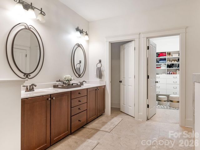 5422 Open Book Lane, Charlotte, NC 28270