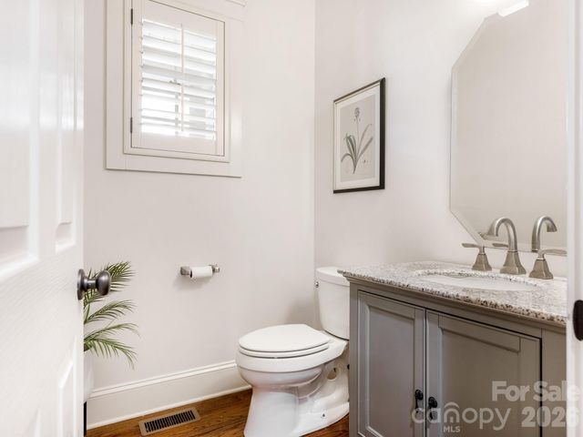 5422 Open Book Lane, Charlotte, NC 28270