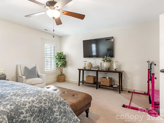 5422 Open Book Lane, Charlotte, NC 28270