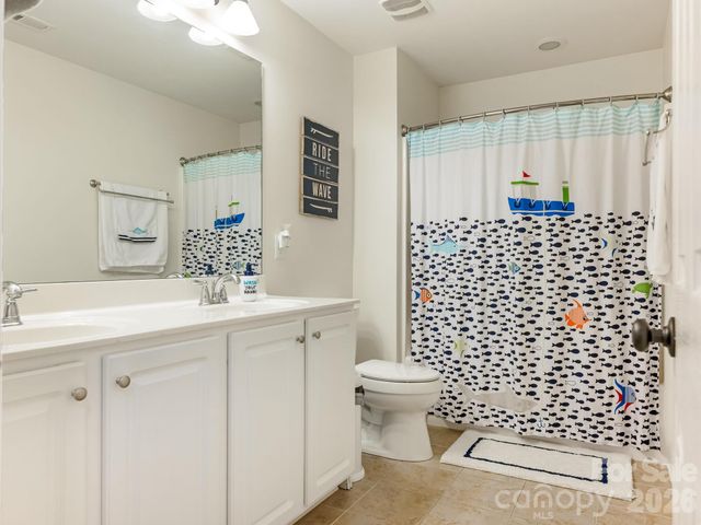 5422 Open Book Lane, Charlotte, NC 28270