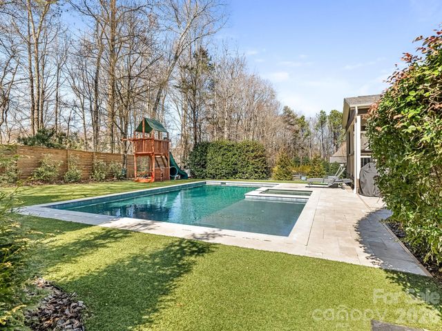 5422 Open Book Lane, Charlotte, NC 28270