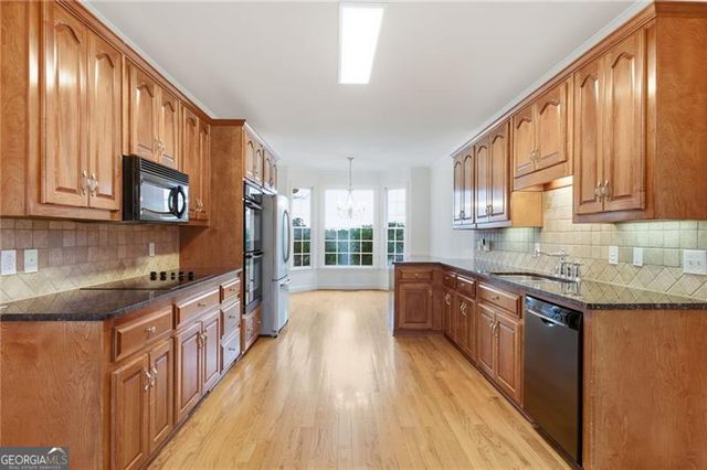 134 Royal Oaks Drive, Canton, GA 30115