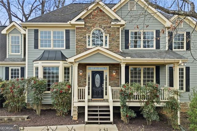 134 Royal Oaks Drive, Canton, GA 30115