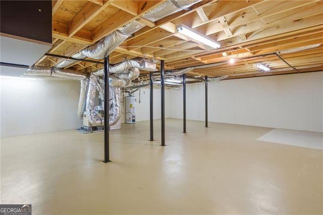 134 Royal Oaks Drive, Canton, GA 30115