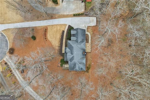 134 Royal Oaks Drive, Canton, GA 30115