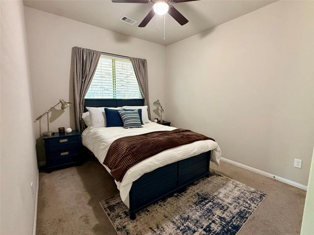 17413 Chestnut Cove Drive, Conroe, TX 77302