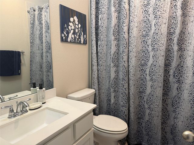 17413 Chestnut Cove Drive, Conroe, TX 77302
