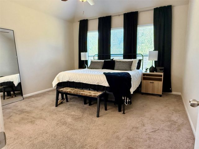 17413 Chestnut Cove Drive, Conroe, TX 77302