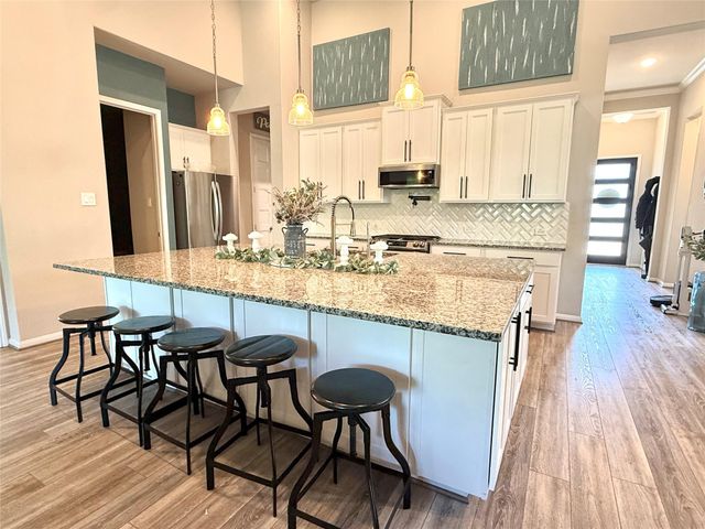 17413 Chestnut Cove Drive, Conroe, TX 77302