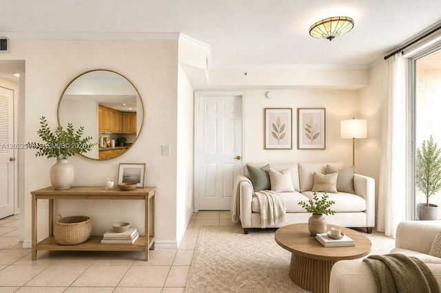 814 NW 36th Avenue 302, Miami, FL 33125