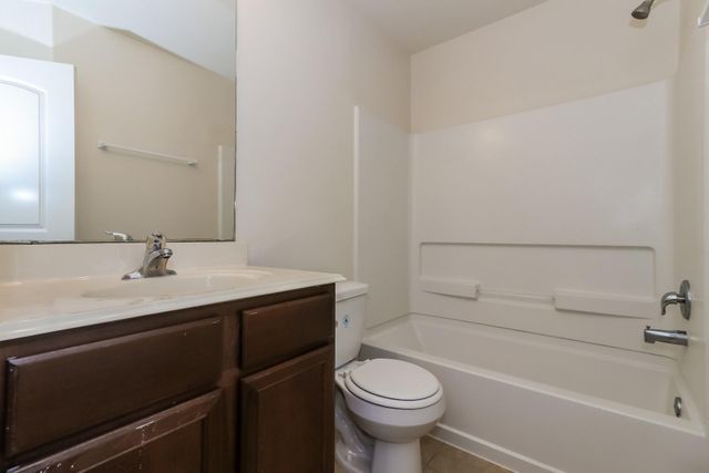 9446 Sky Blue Drive, Rosharon, TX 77583