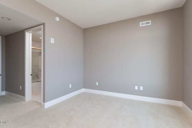 122 N Harrington Street 825, Raleigh, NC 27603