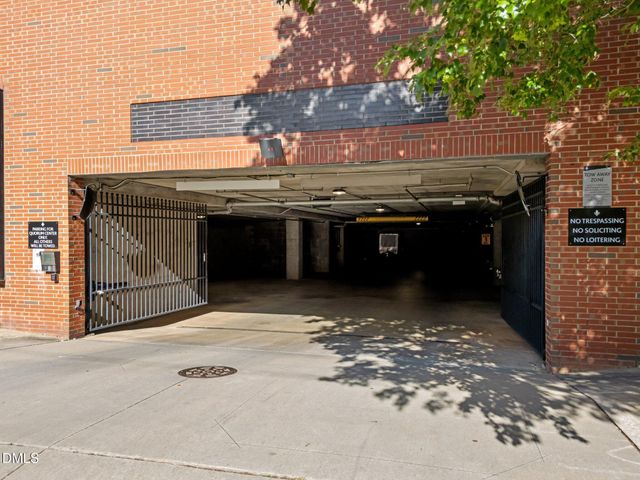 122 N Harrington Street 825, Raleigh, NC 27603