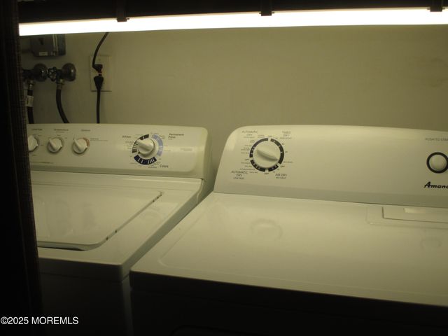 662A Plymouth Drive, Lakewood, NJ 08701