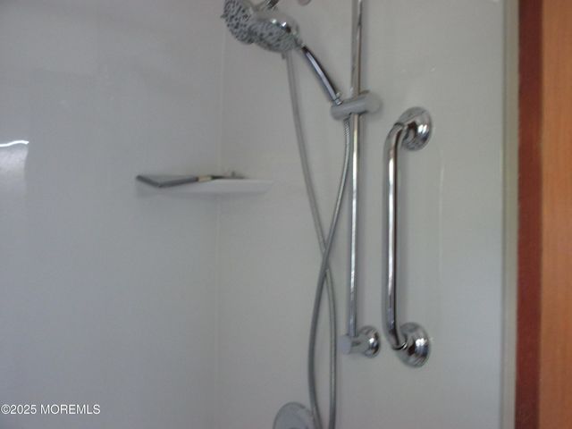 662A Plymouth Drive, Lakewood, NJ 08701