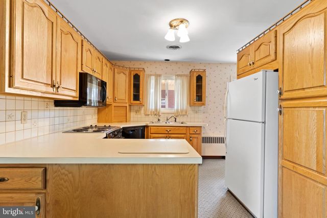5914 CATHERINE ST, Harrisburg, PA 17112