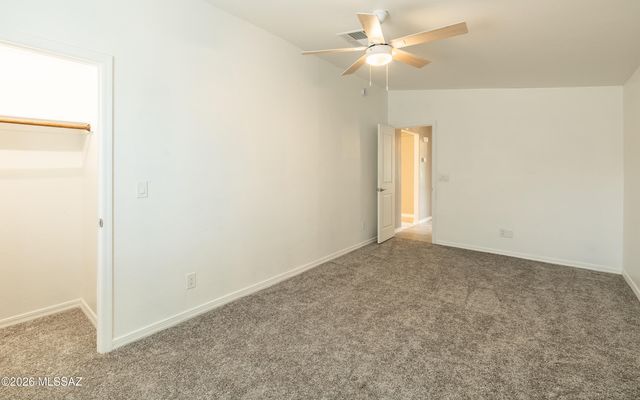 623 W Thurber Road, Tucson, AZ 85705