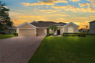 4370 9th Manor SW, Vero Beach, FL 32968