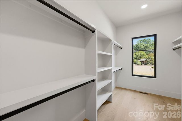 1433 N Sharon Amity Road, Charlotte, NC 28211