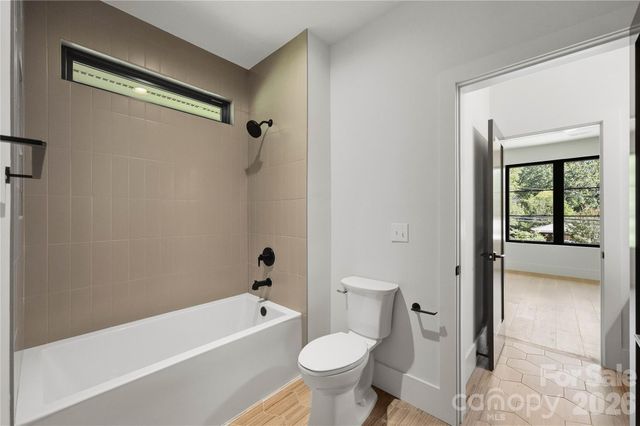 1433 N Sharon Amity Road, Charlotte, NC 28211