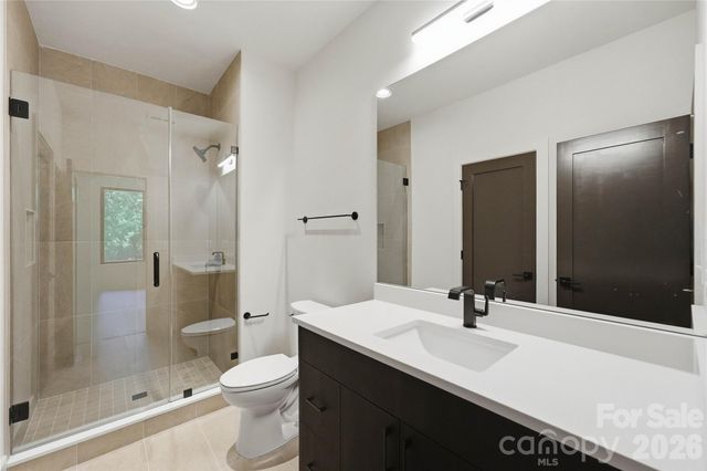 1433 N Sharon Amity Road, Charlotte, NC 28211
