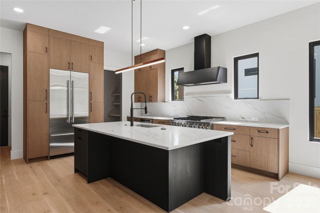 1433 N Sharon Amity Road, Charlotte, NC 28211