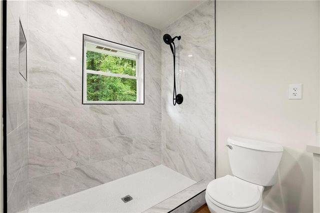 844 San Miguel Drive, Stone Mountain, GA 30083