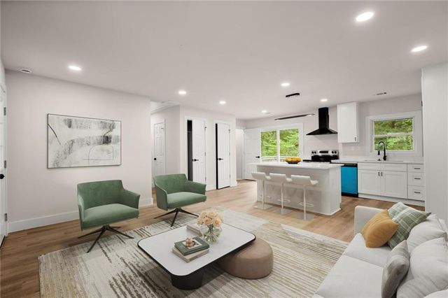 844 San Miguel Drive, Stone Mountain, GA 30083