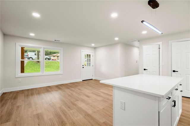 844 San Miguel Drive, Stone Mountain, GA 30083