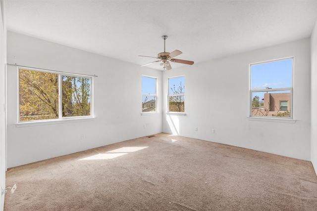 6427 Cerros Grandes, Santa Fe, NM 87507