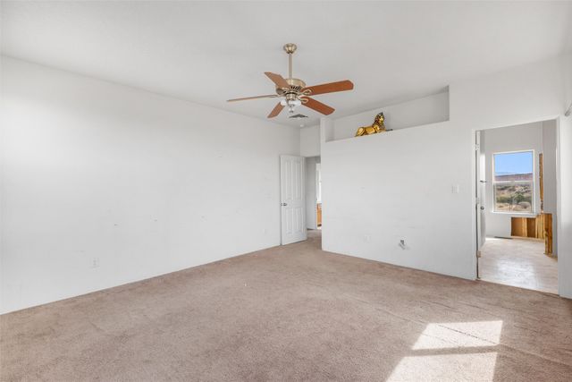 6427 Cerros Grandes, Santa Fe, NM 87507