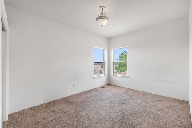 6427 Cerros Grandes, Santa Fe, NM 87507