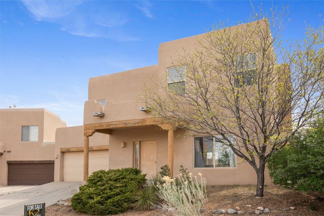 6427 Cerros Grandes, Santa Fe, NM 87507