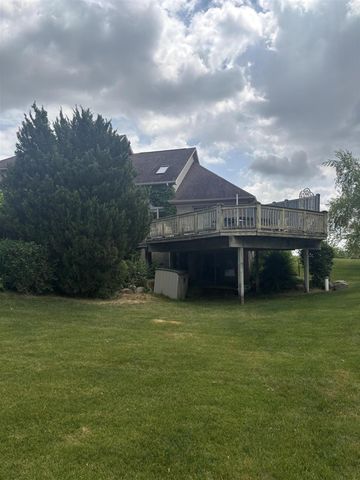 9216 Mirage Lake Drive, Milan, MI 48160