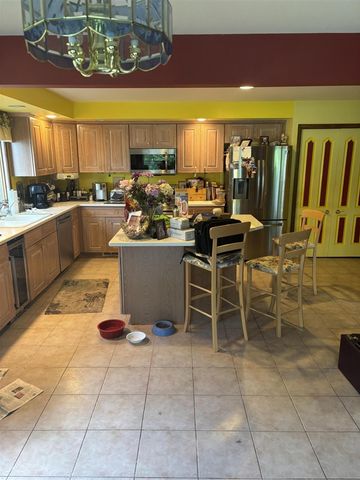 9216 Mirage Lake Drive, Milan, MI 48160