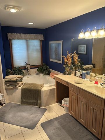 9216 Mirage Lake Drive, Milan, MI 48160