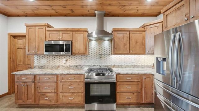 101 Toccoa Vista Lane, Mineral Bluff, GA 30559