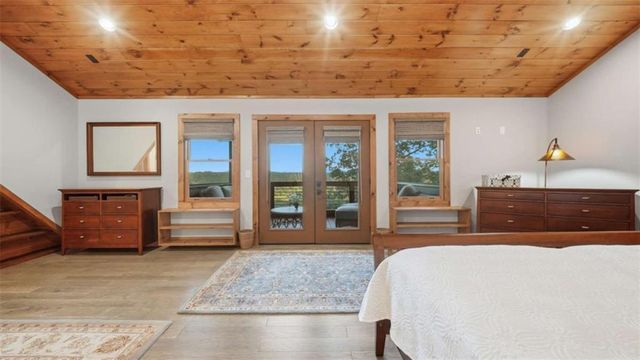 101 Toccoa Vista Lane, Mineral Bluff, GA 30559