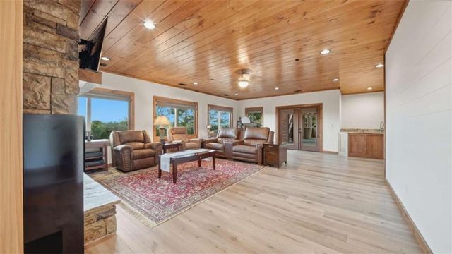 101 Toccoa Vista Lane, Mineral Bluff, GA 30559