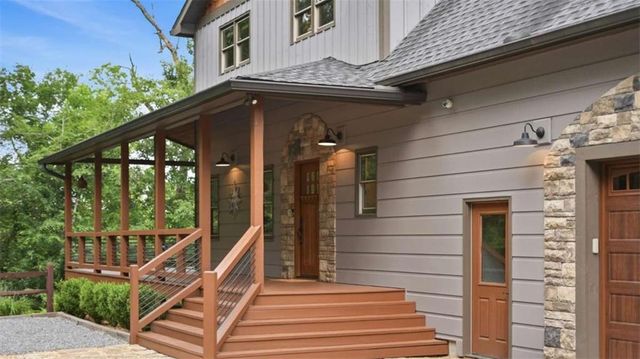 101 Toccoa Vista Lane, Mineral Bluff, GA 30559