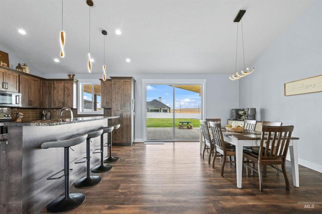 2111 Vinifera Blvd, Lewiston, ID 83501