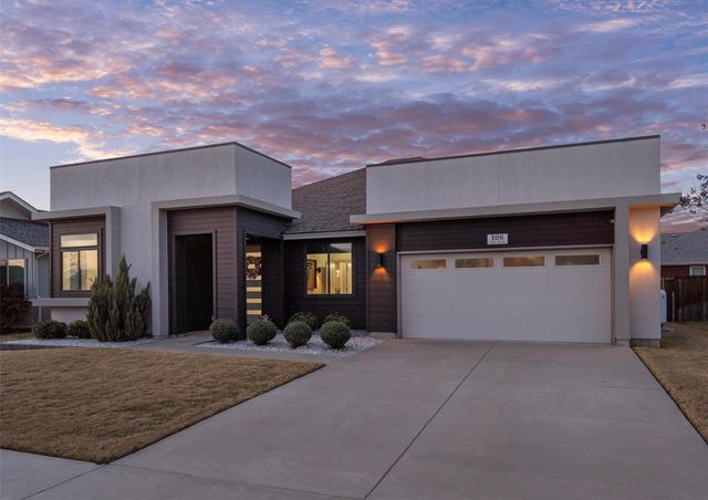 108 Dax DR, Liberty Hill, TX 78642