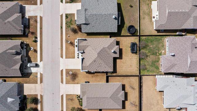 108 Dax DR, Liberty Hill, TX 78642