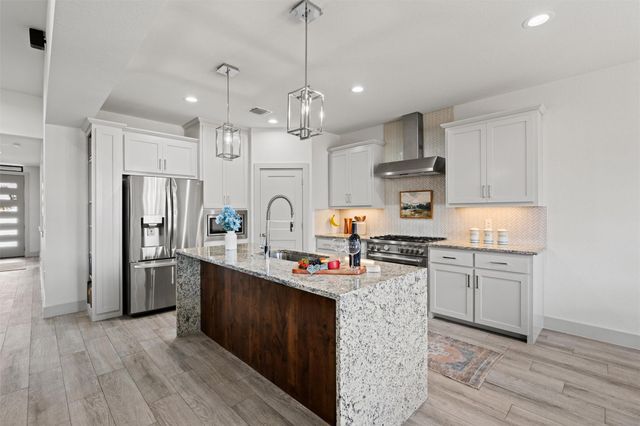 108 Dax DR, Liberty Hill, TX 78642