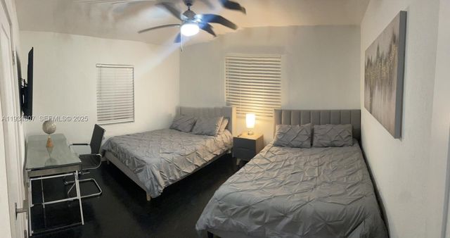 1955 Washington St, Hollywood, FL 33020