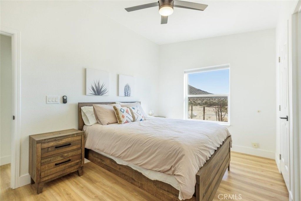 Image 16 of property listing at 58770 Gerrie Lane, Landers, CA 92285